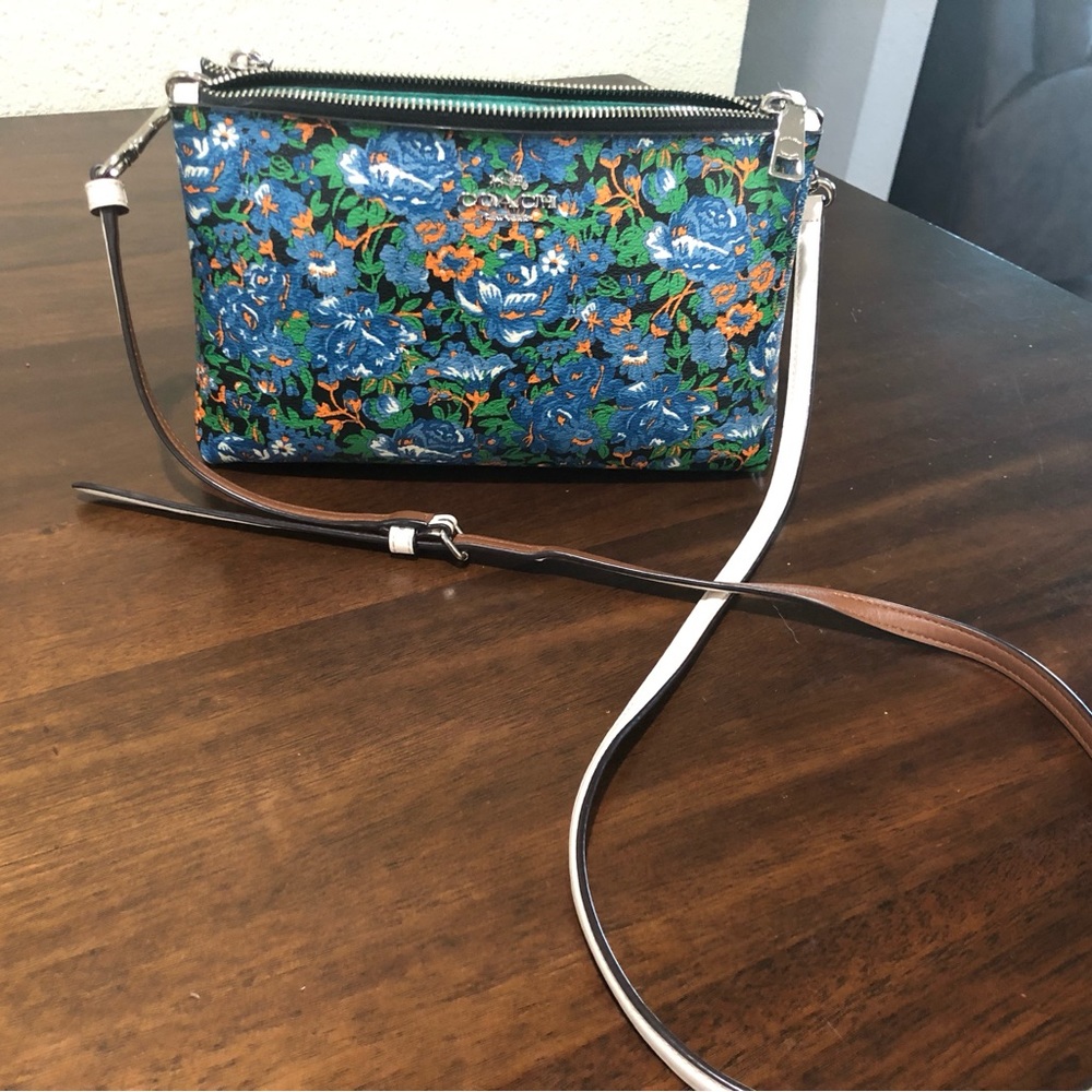 Coach Lyla crossbody